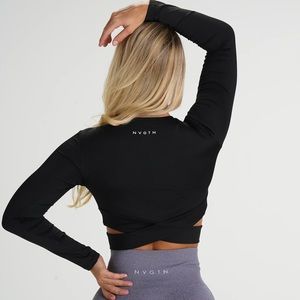 NVGTN Cropped Long Sleeve Gym Top